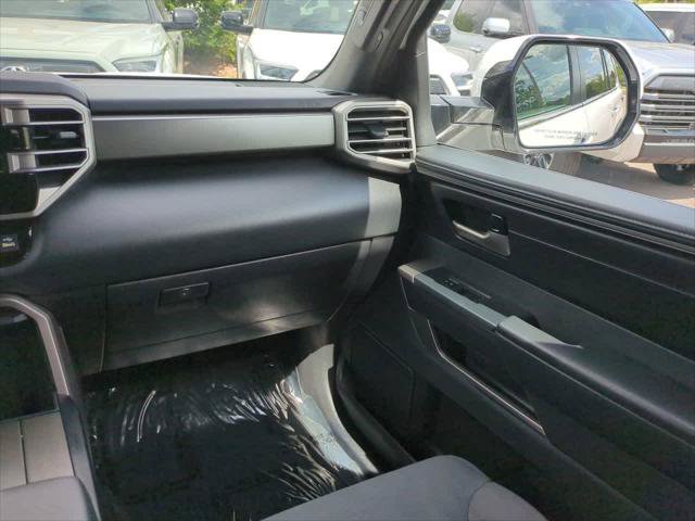 Certified 2025 Toyota Sequoia SR5 AWD/4WD image 17