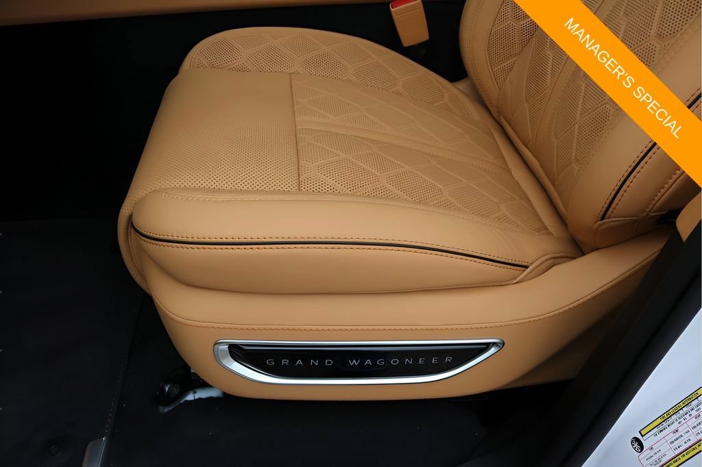 New 2026 Jeep Grand Wagoneer Summit AWD/4WD image 13
