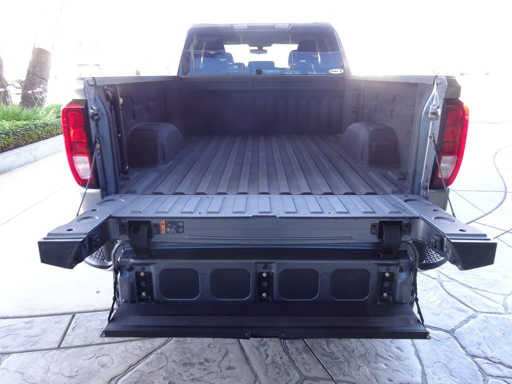 Certified 2021 GMC Sierra 1500 SLE RWD image 12