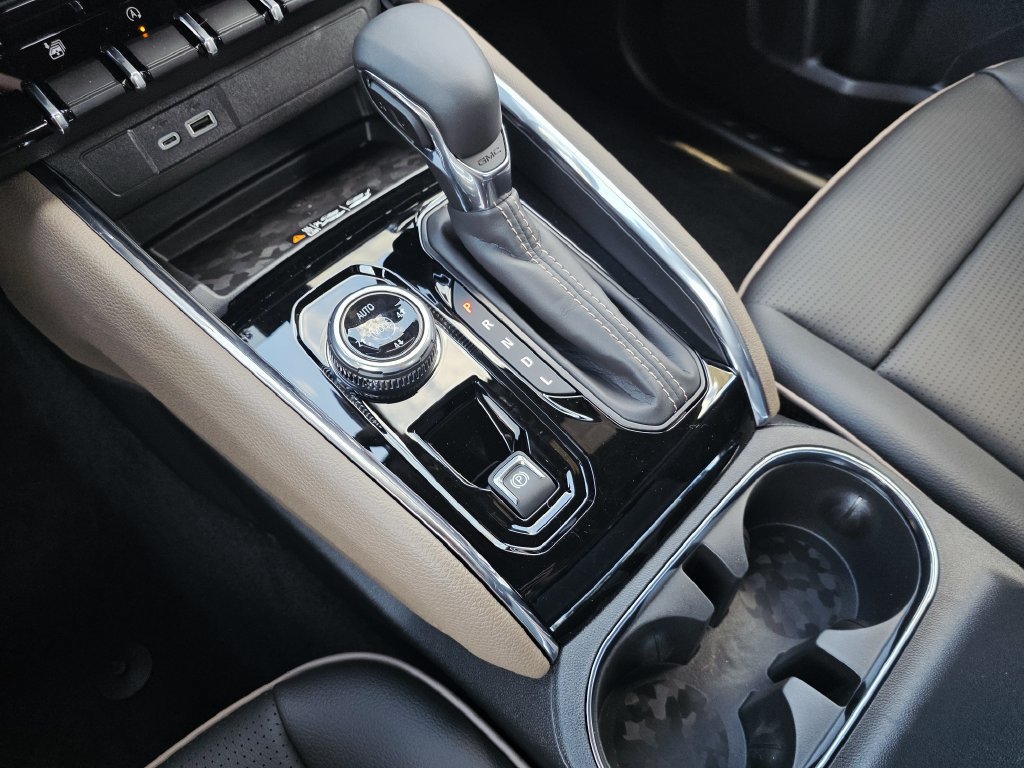 New 2026 GMC Canyon Denali AWD/4WD image 19
