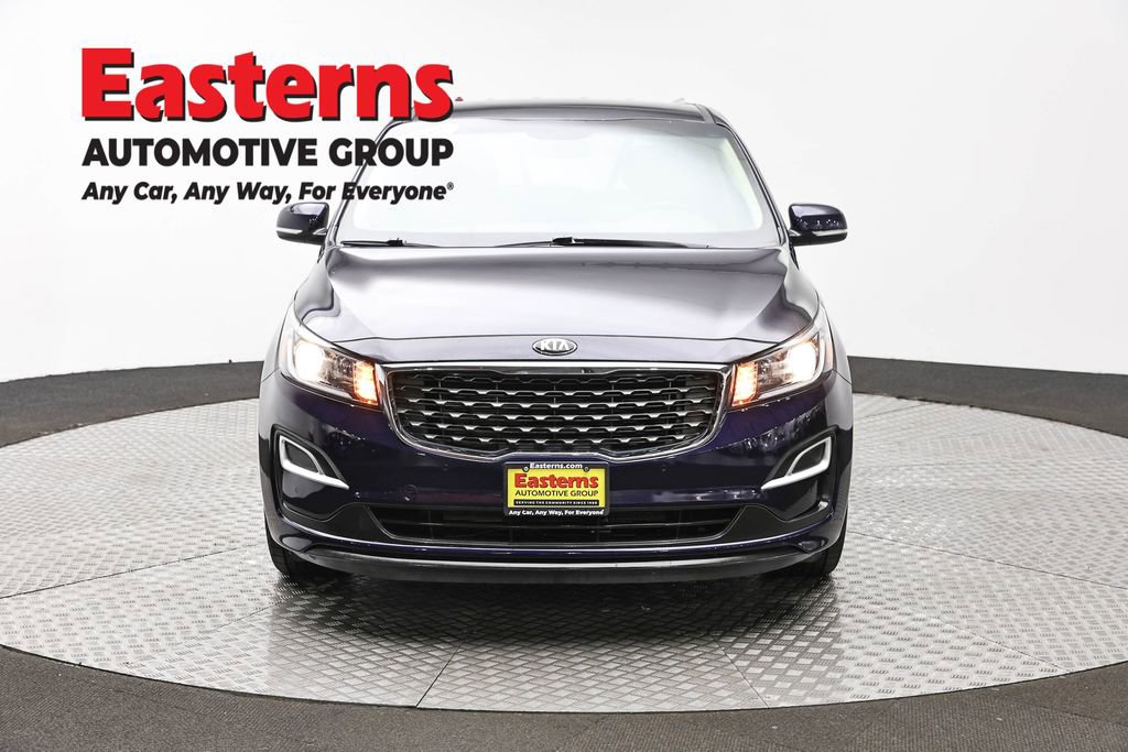 Used 2021 Kia Sedona EX image 2