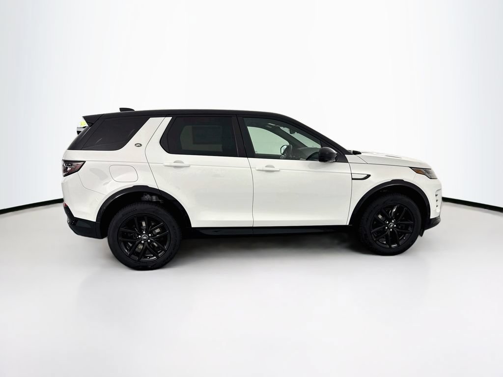 New 2026 Land Rover Discovery Sport Landmark AWD/4WD image 4