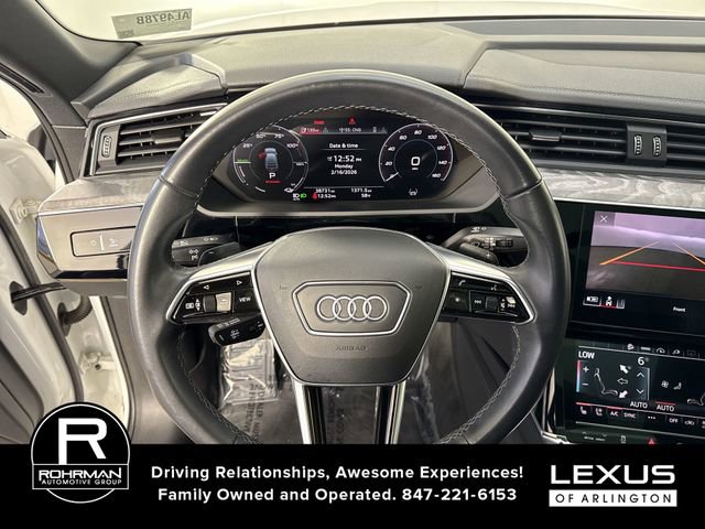 Used 2024 Audi Q8 e-tron Premium Plus image 10