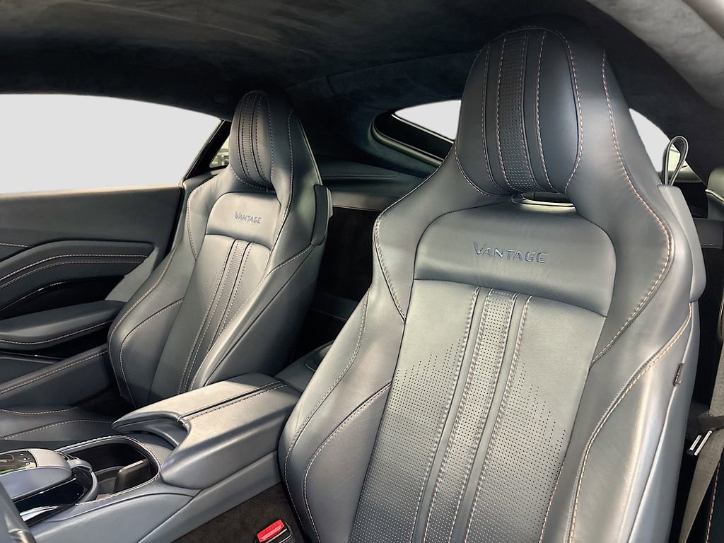 Used 2020 Aston Martin V8 Vantage Coupe RWD image 15