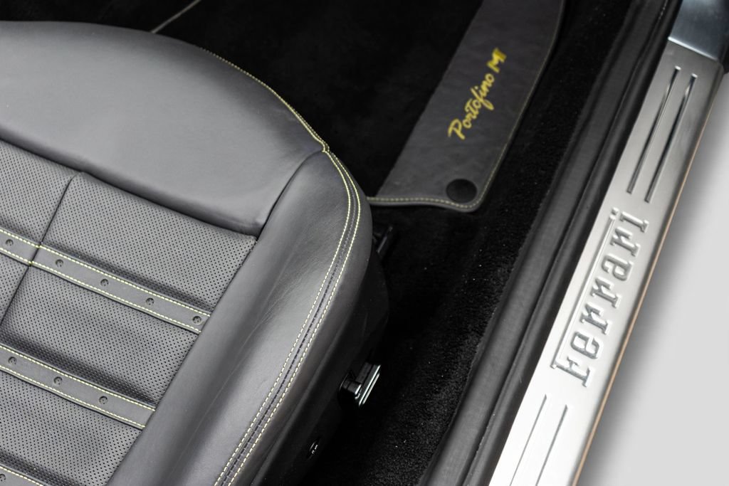 Certified 2022 Ferrari Portofino M RWD image 46