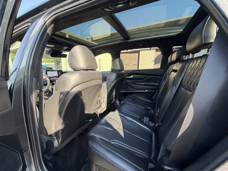Used 2021 Hyundai Santa Fe Calligraphy AWD/4WD image 12