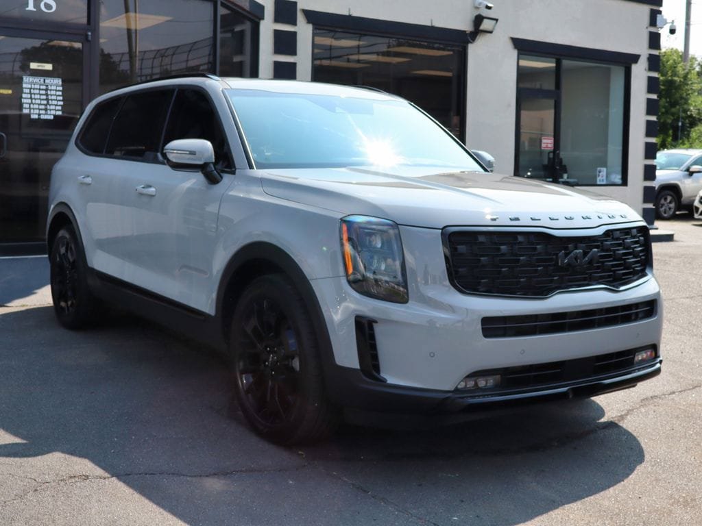 Used 2022 Kia Telluride SX w/ SX Prestige Package AWD/4WD image 4