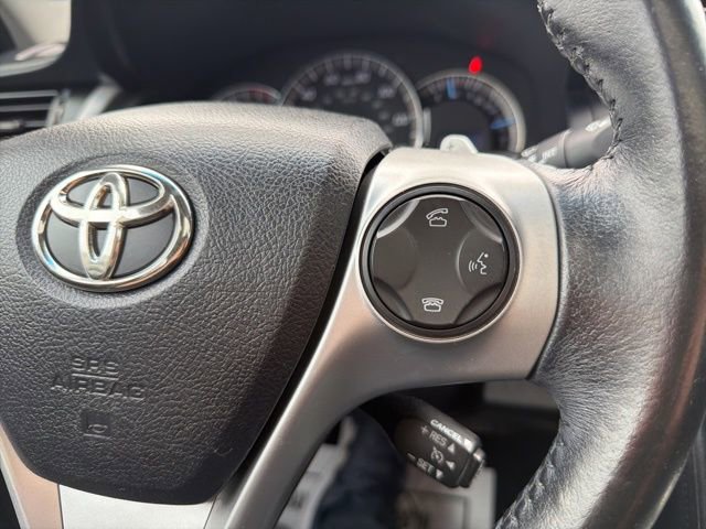 Used 2014 Toyota Camry SE w/ Moonroof Package FWD image 27