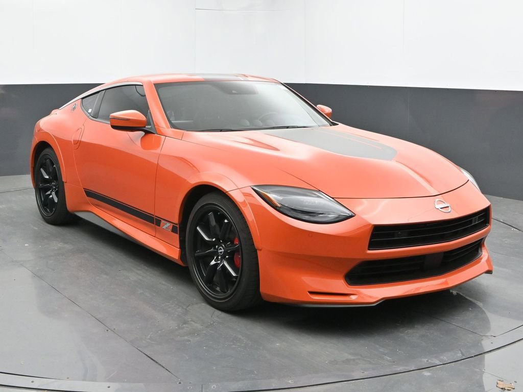 Used 2024 Nissan Z Performance w/ Heritage Edition RWD image 3