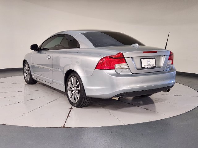 Used 2011 Volvo C70 T5 w/ Convenience Pkg FWD image 5
