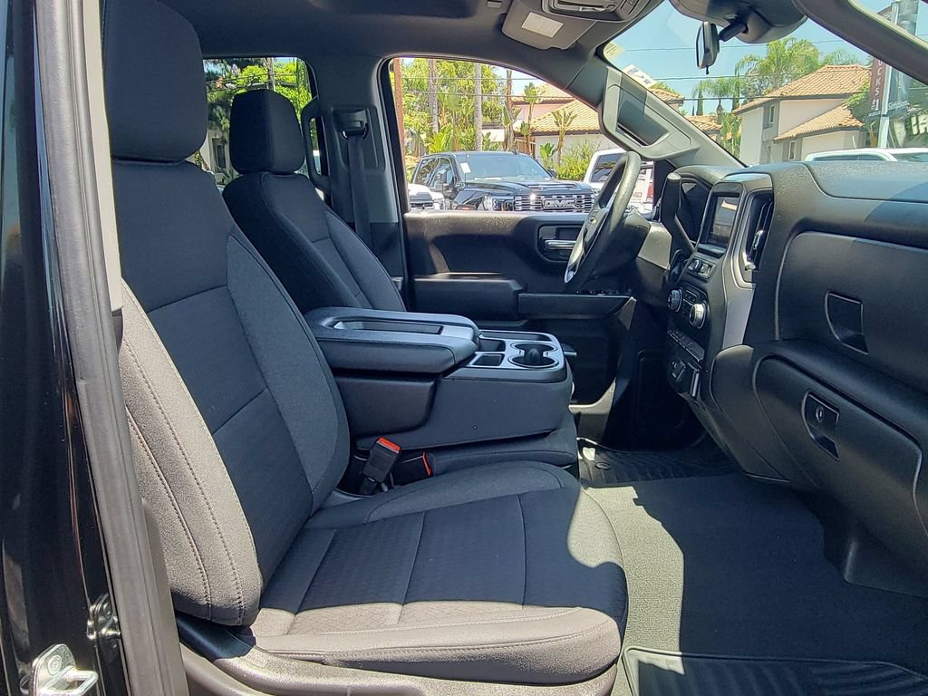 Used 2024 Chevrolet Silverado 1500 Custom w/ LPO, Dark Essentials Package AWD/4WD image 26