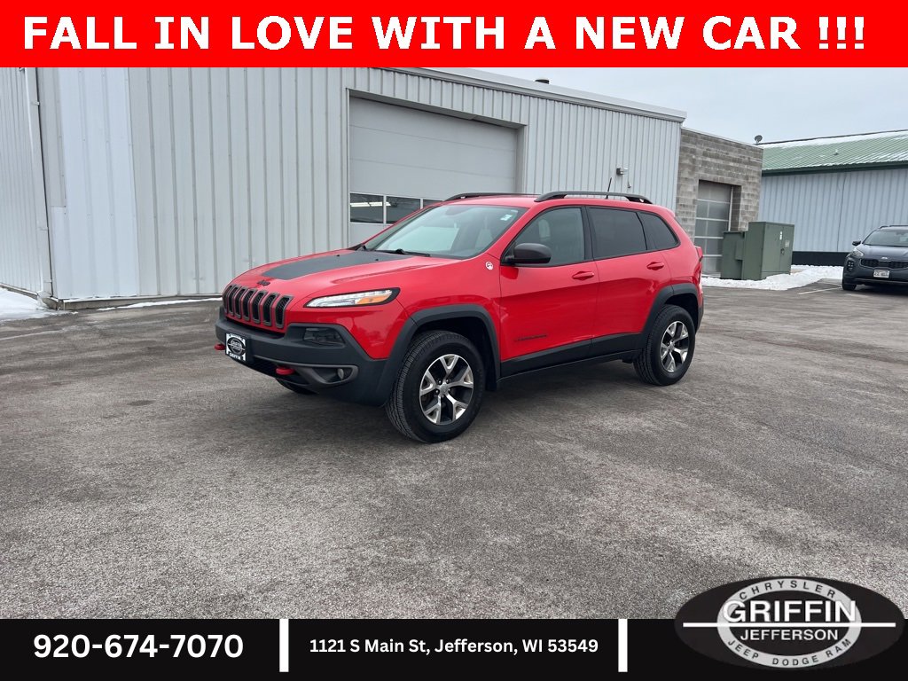 Used 2017 Jeep Cherokee Trailhawk w/ Cold Weather Group image 2