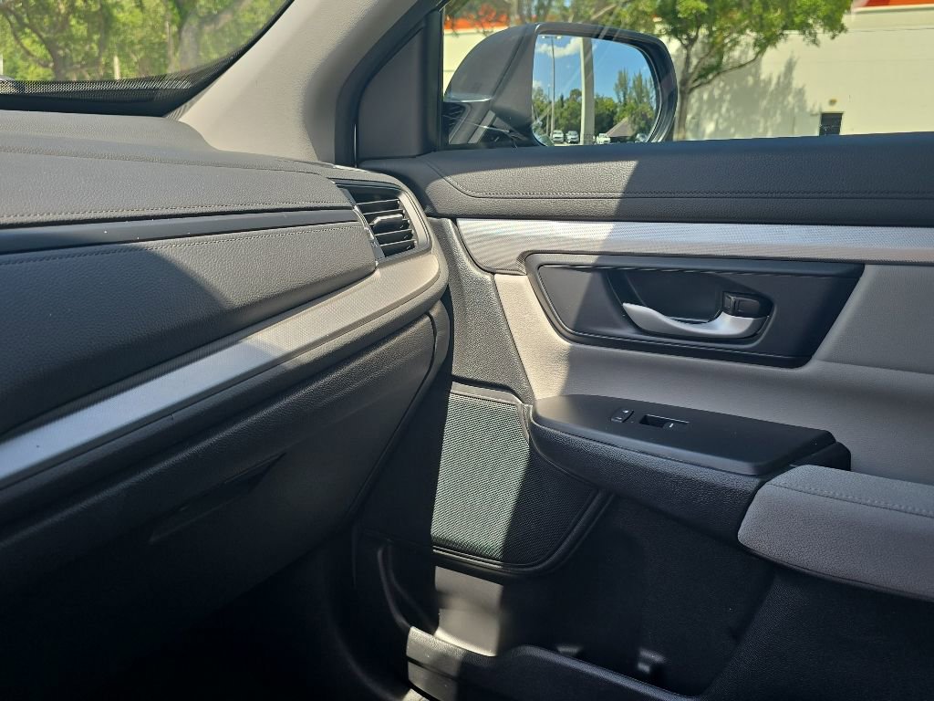 Used 2020 Honda CR-V LX image 22