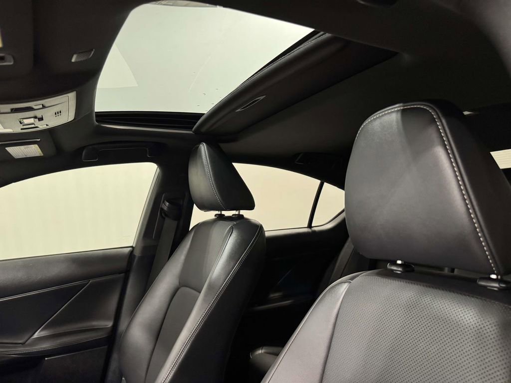 Used 2024 Lexus IS 300 300 w/ Comfort Package image 19