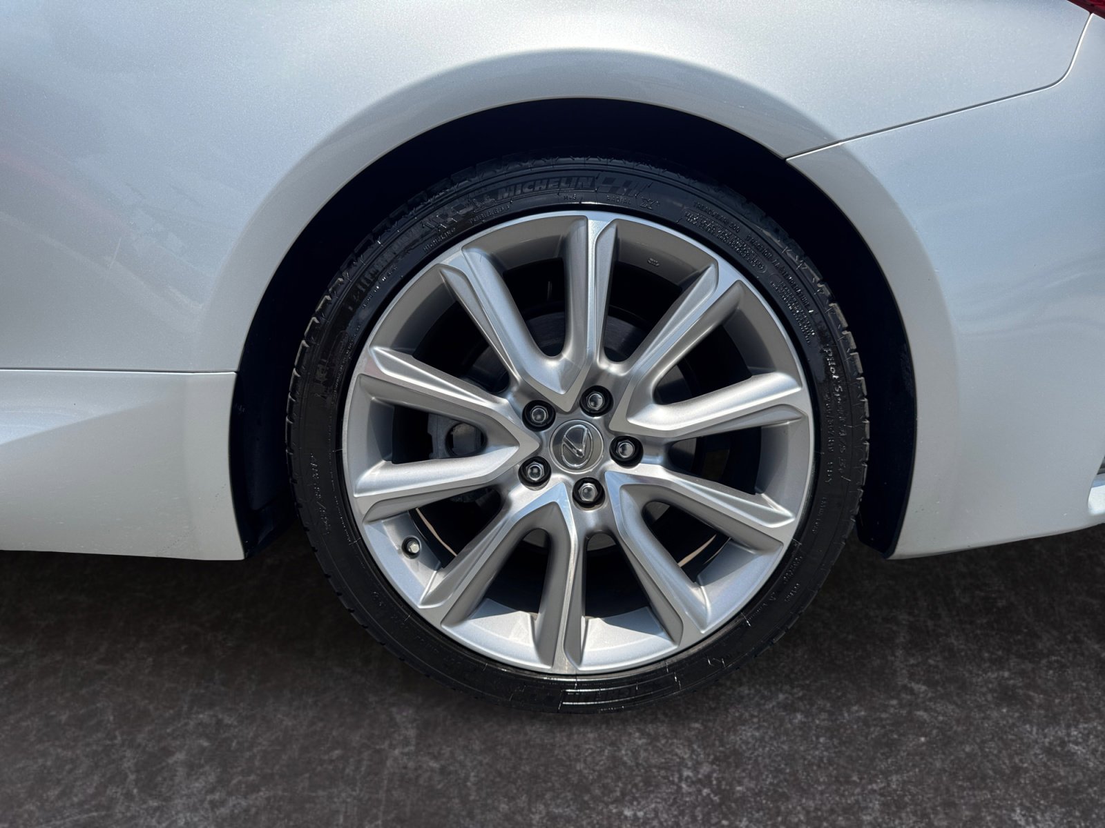 Used 2015 Lexus RC 350 w/ Luxury Package RWD image 14