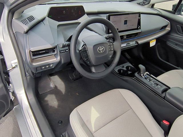Used 2025 Toyota Prius Limited w/ Limited Premium Package image 9