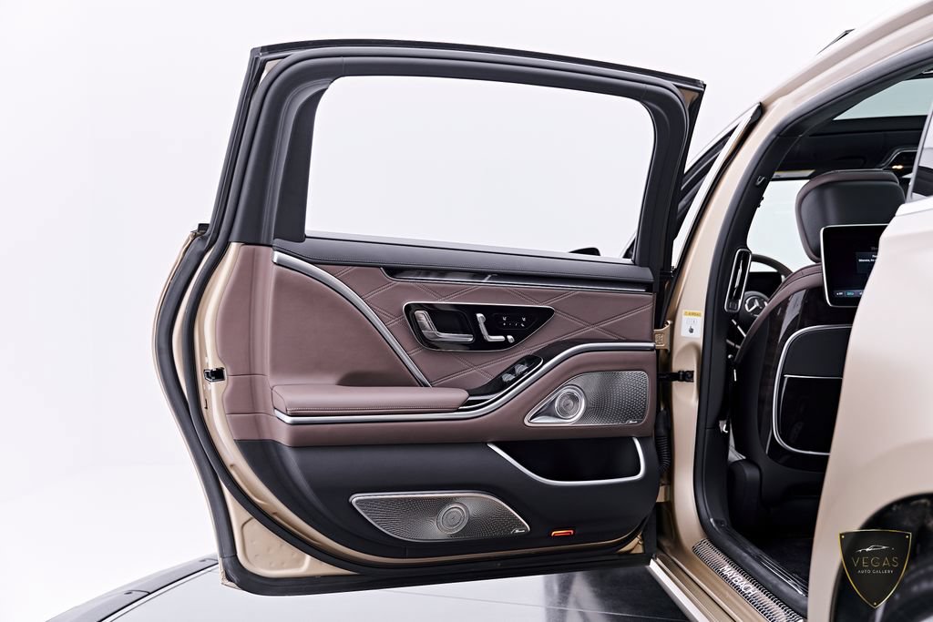 Used 2024 Mercedes-Benz Maybach S 680 4MATIC image 36