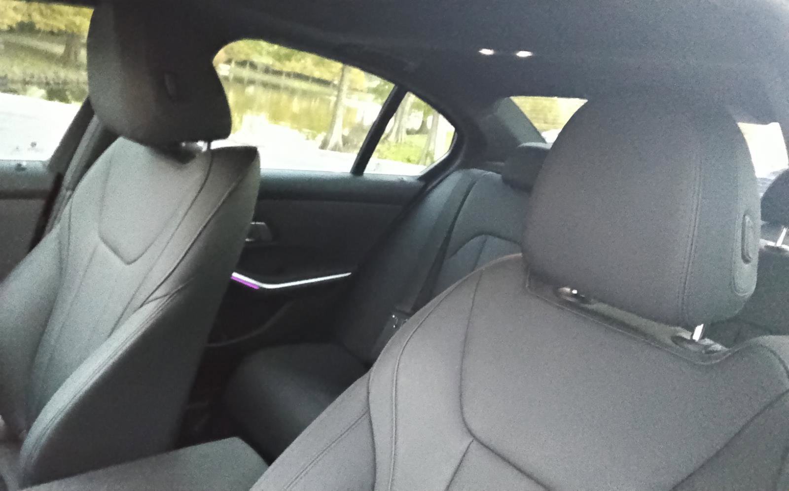 Used 2021 BMW 330i Sedan w/ Convenience Package image 18