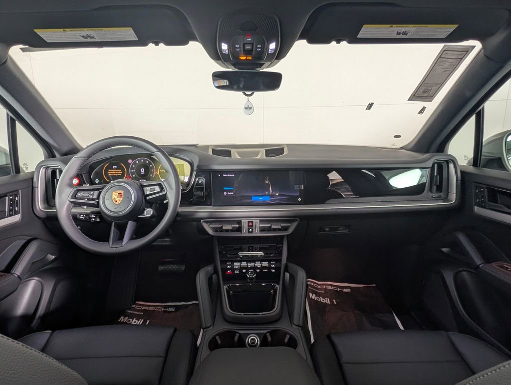 New 2026 Porsche Cayenne image 20