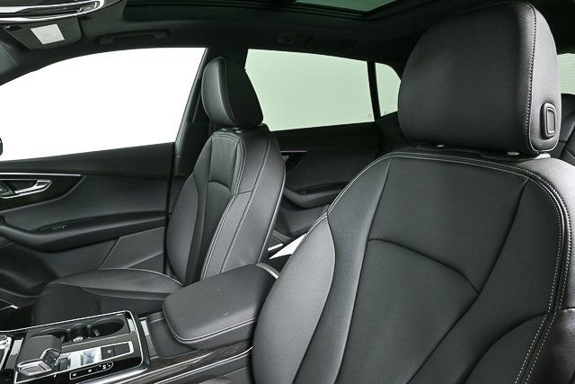 New 2026 Audi Q8 Premium image 5
