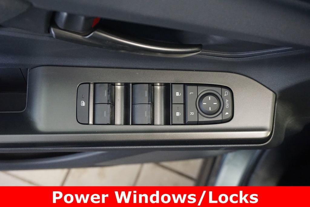 New 2026 Toyota C-HR image 6