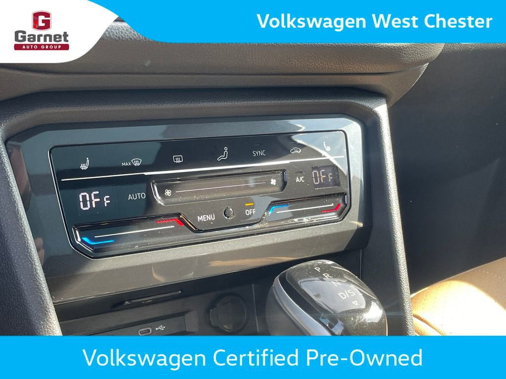 Certified 2024 Volkswagen Tiguan SE R-Line AWD/4WD image 26