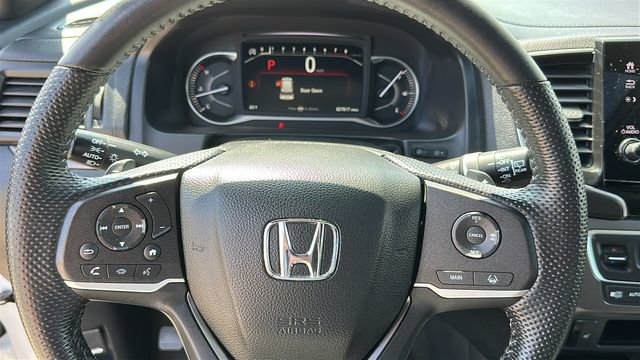 Used 2023 Honda Passport EX-L image 13