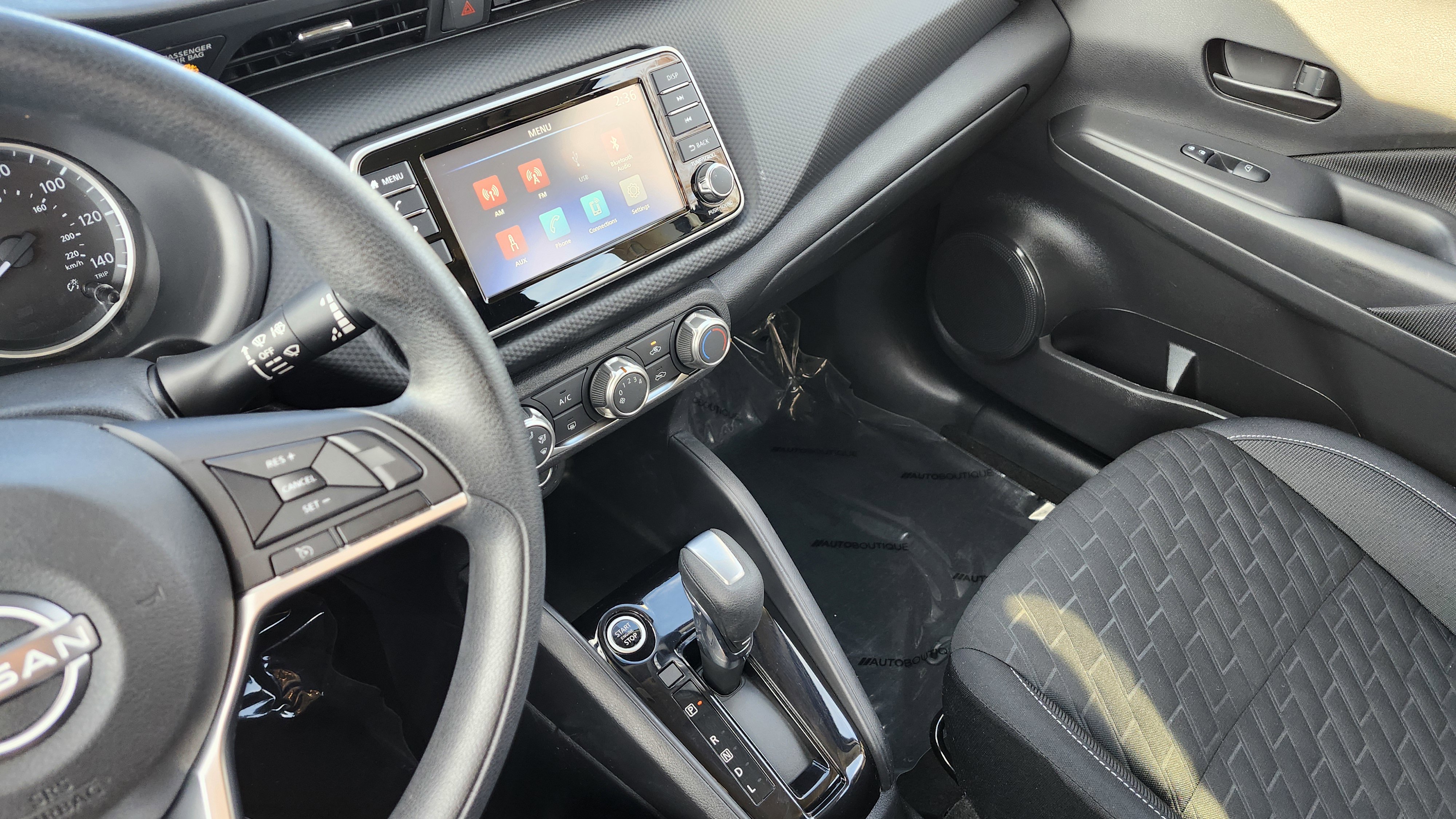 Used 2022 Nissan Kicks S image 27