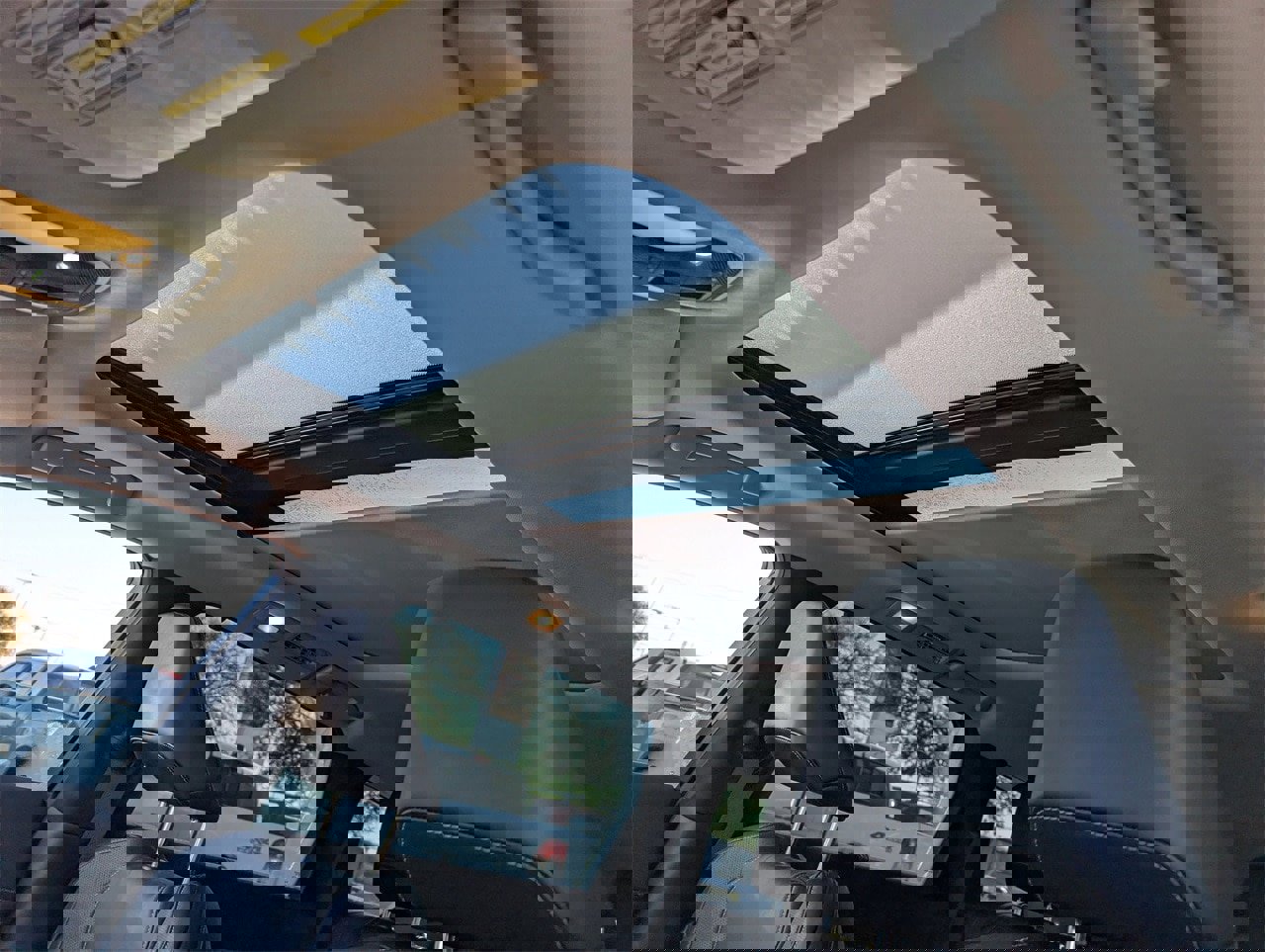 Used 2023 INFINITI QX60 Sensory w/ Cargo Package image 26