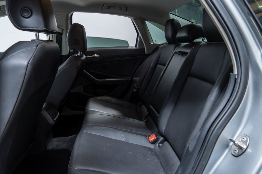 Used 2020 Volkswagen Jetta SEL FWD image 25