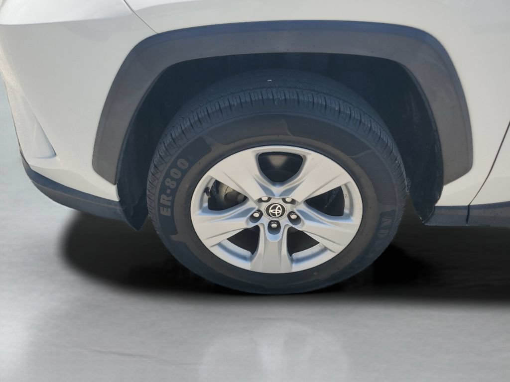 Used 2020 Toyota RAV4 XLE w/ Convenience Package AWD/4WD image 26