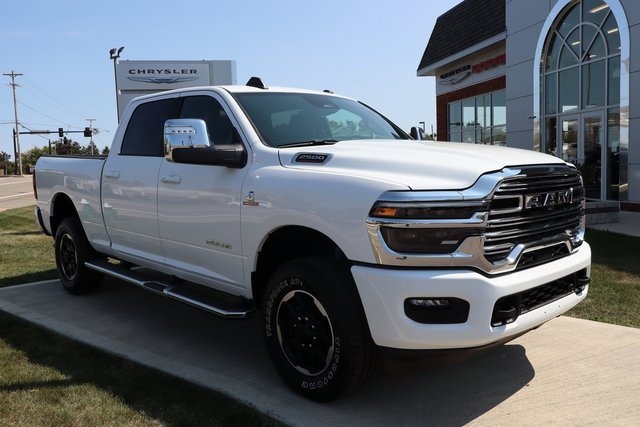 Used 2025 RAM 2500 Laramie image 3