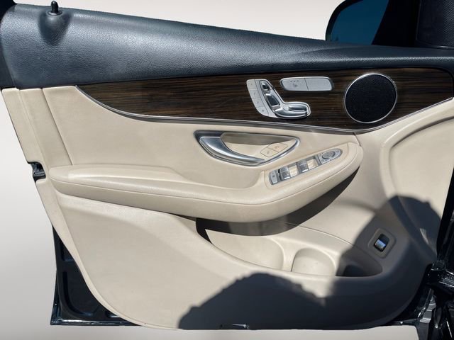 Used 2018 Mercedes-Benz GLC 300 image 26