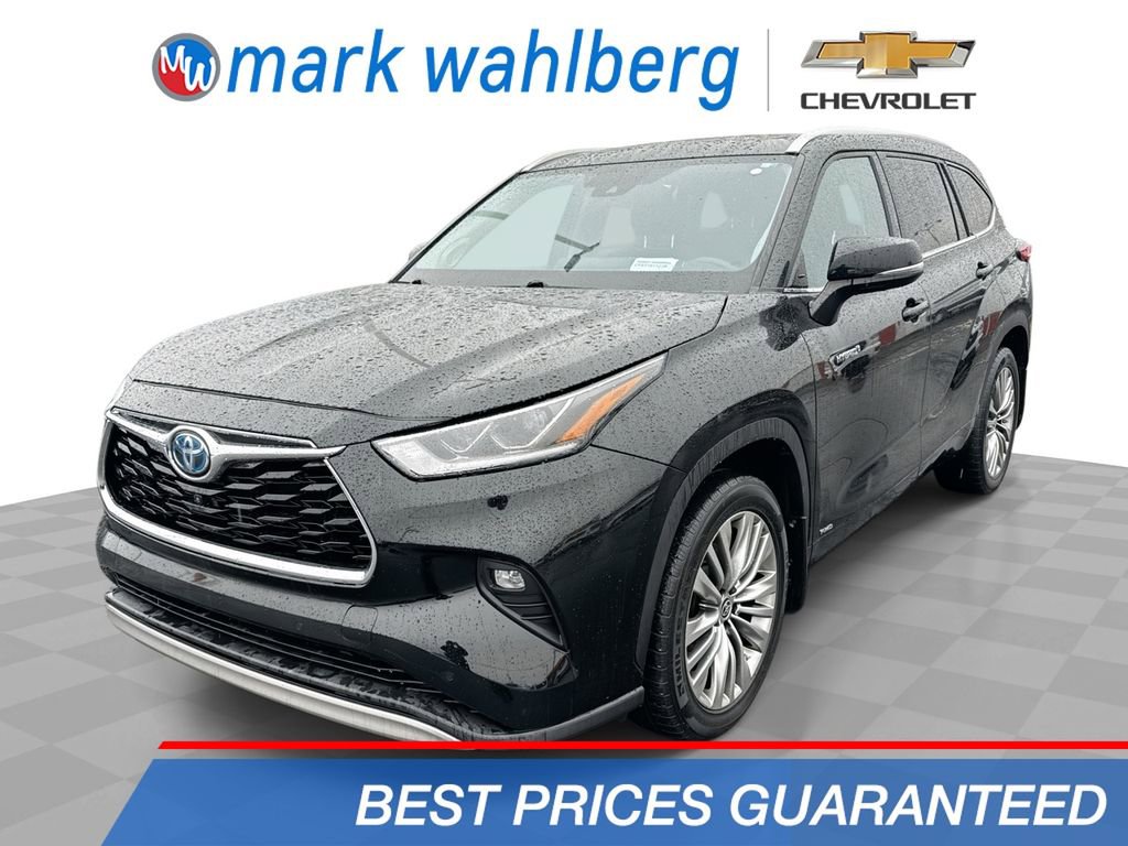 Used 2021 Toyota Highlander Platinum image 1