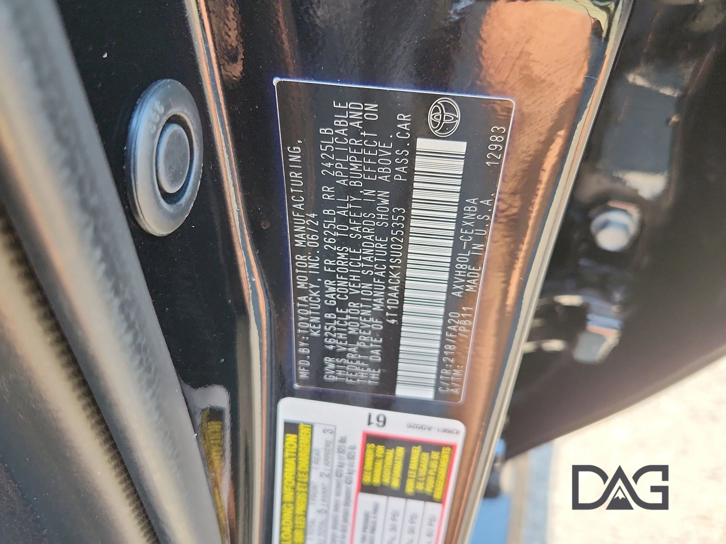 Used 2025 Toyota Camry LE image 27