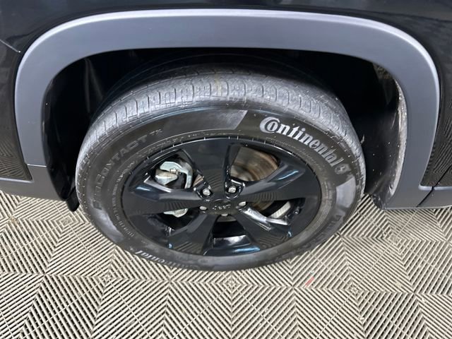 Used 2023 Jeep Cherokee Altitude Lux AWD/4WD image 10