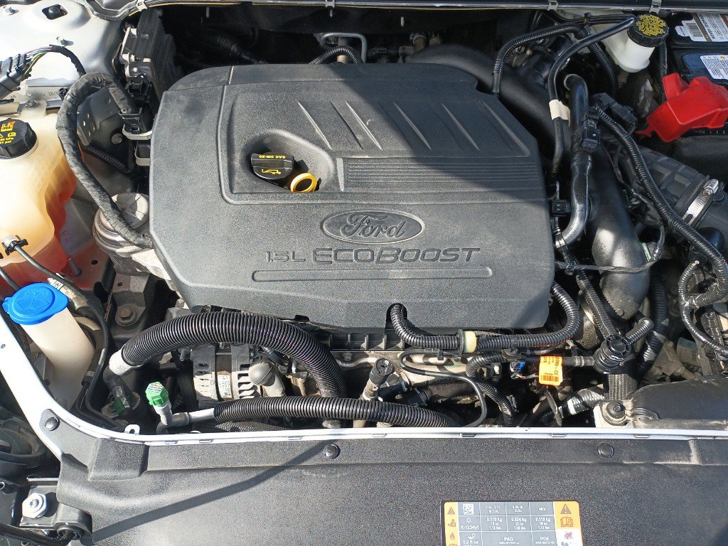 Used 2017 Ford Fusion SE image 7