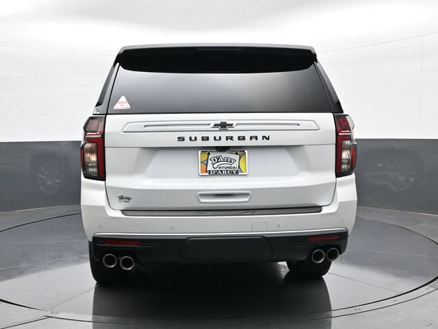 Used 2024 Chevrolet Suburban High Country AWD/4WD image 6