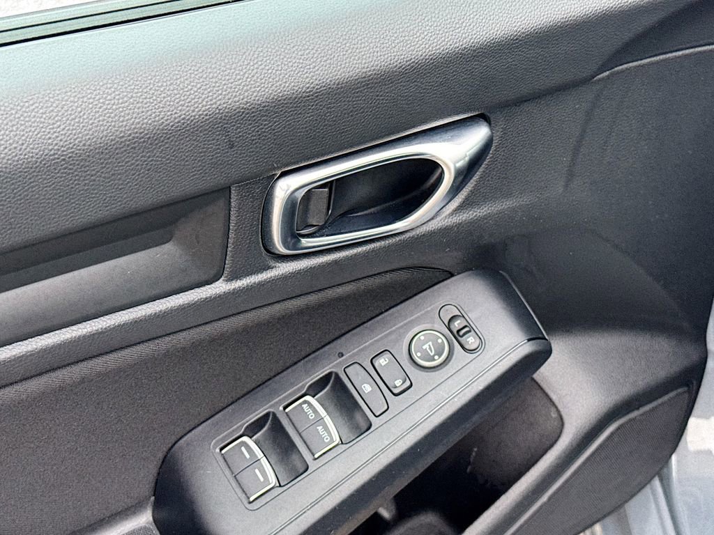 Used 2025 Honda Civic Sport image 17