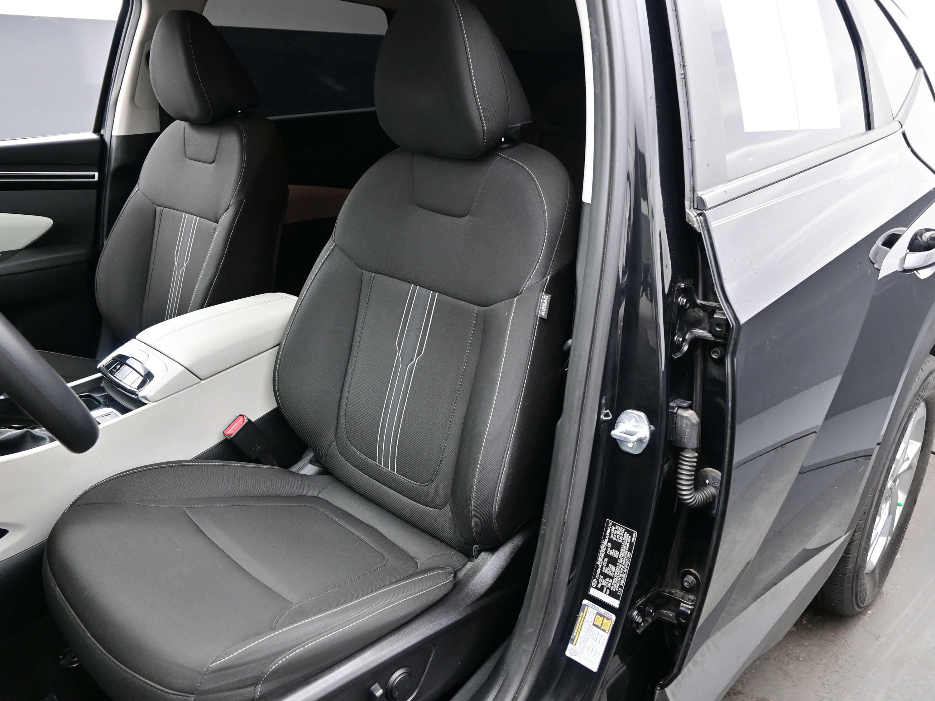 Used 2023 Hyundai Tucson SEL image 12