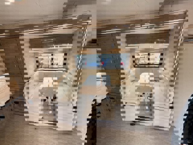 Used 2022 Mercedes-Benz Sprinter 3500 image 31