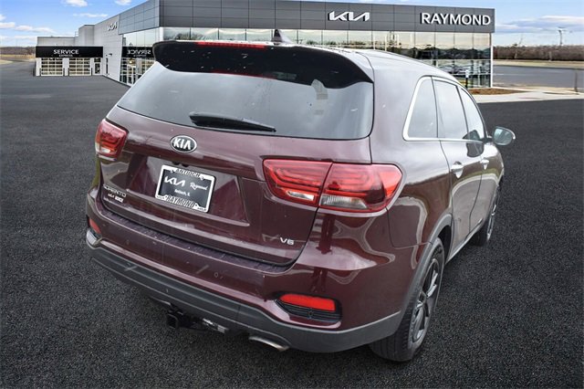 Used 2019 Kia Sorento LX w/ LX V6 Convenience Package image 3