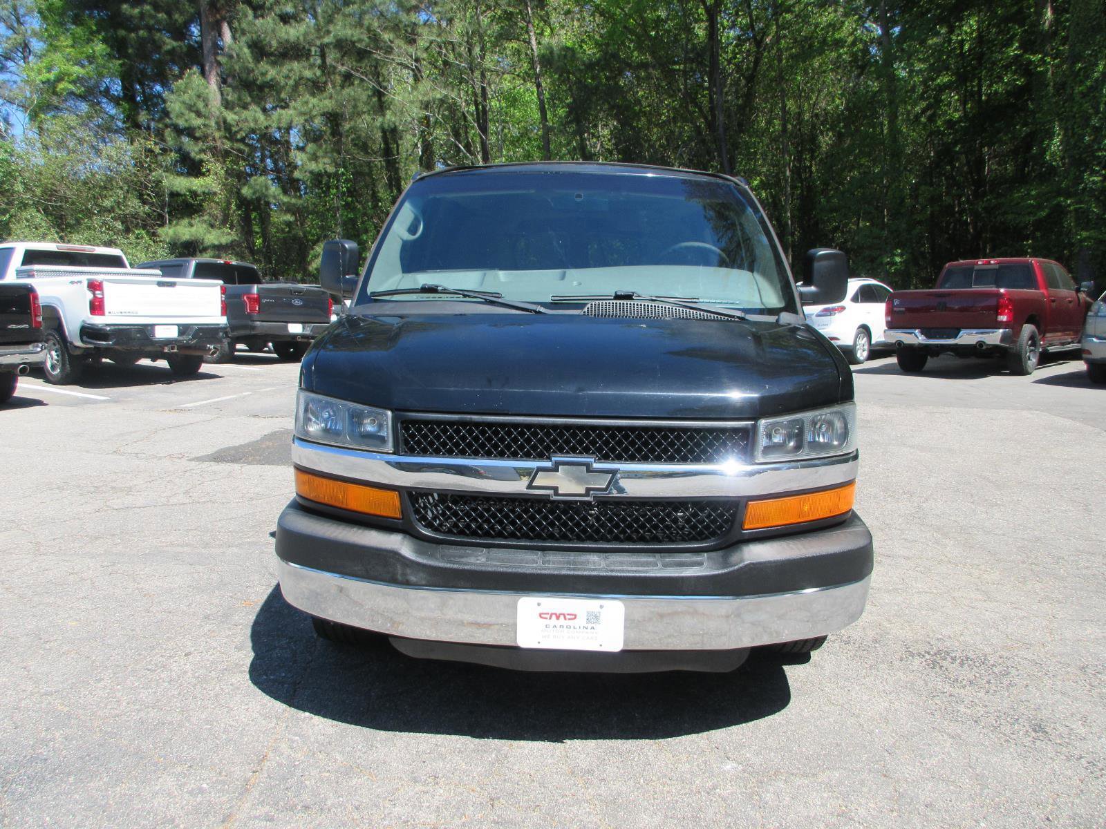 Used 2013 Chevrolet Express 3500 LT w/ LT Preferred Equipment Group RWD image 2