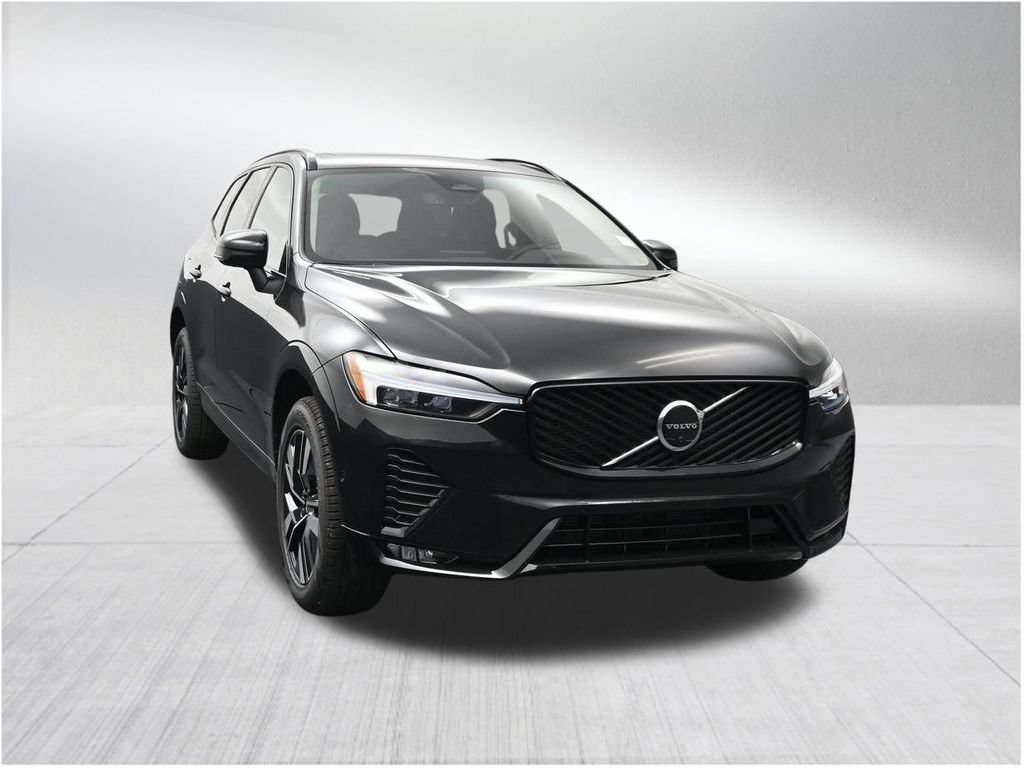 New 2026 Volvo XC60 B5 Plus AWD/4WD image 7