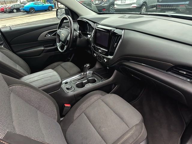 Used 2018 Chevrolet Traverse LT image 26