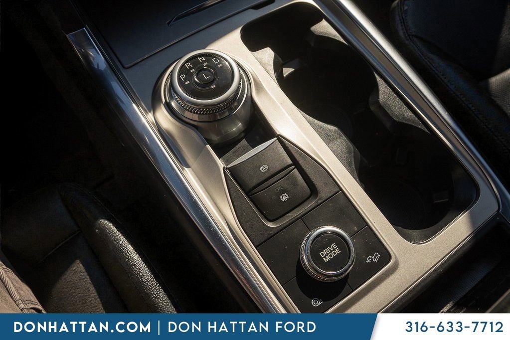 Used 2022 Ford Explorer Limited w/ Equipment Group 301A image 10