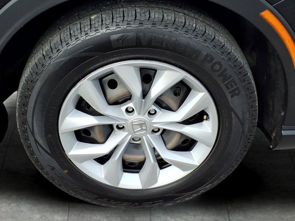 Used 2024 Honda CR-V LX image 9