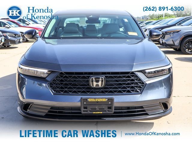 Certified 2025 Honda Accord SE image 8