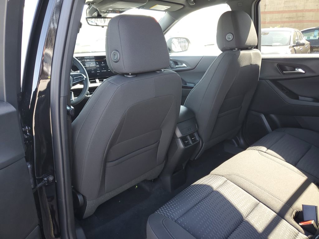 New 2026 Chevrolet Equinox LT w/ Midnight Edition image 13