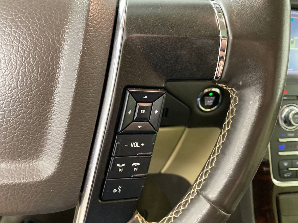 Used 2015 Lincoln Navigator 2WD w/ Equipment Group 101A Reserve image 16